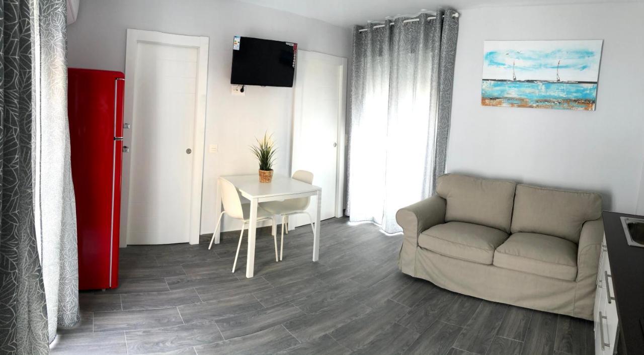 Apartamentos Mareabeach ตอร์เรโมลิโนส ภายนอก รูปภาพ