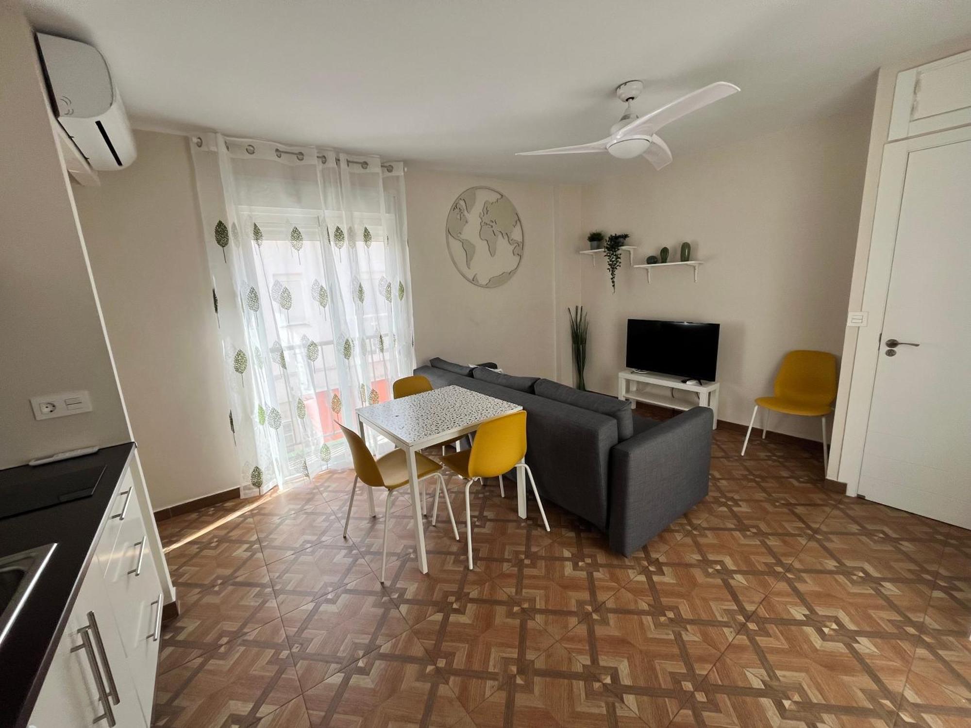 Apartamentos Mareabeach ตอร์เรโมลิโนส ภายนอก รูปภาพ